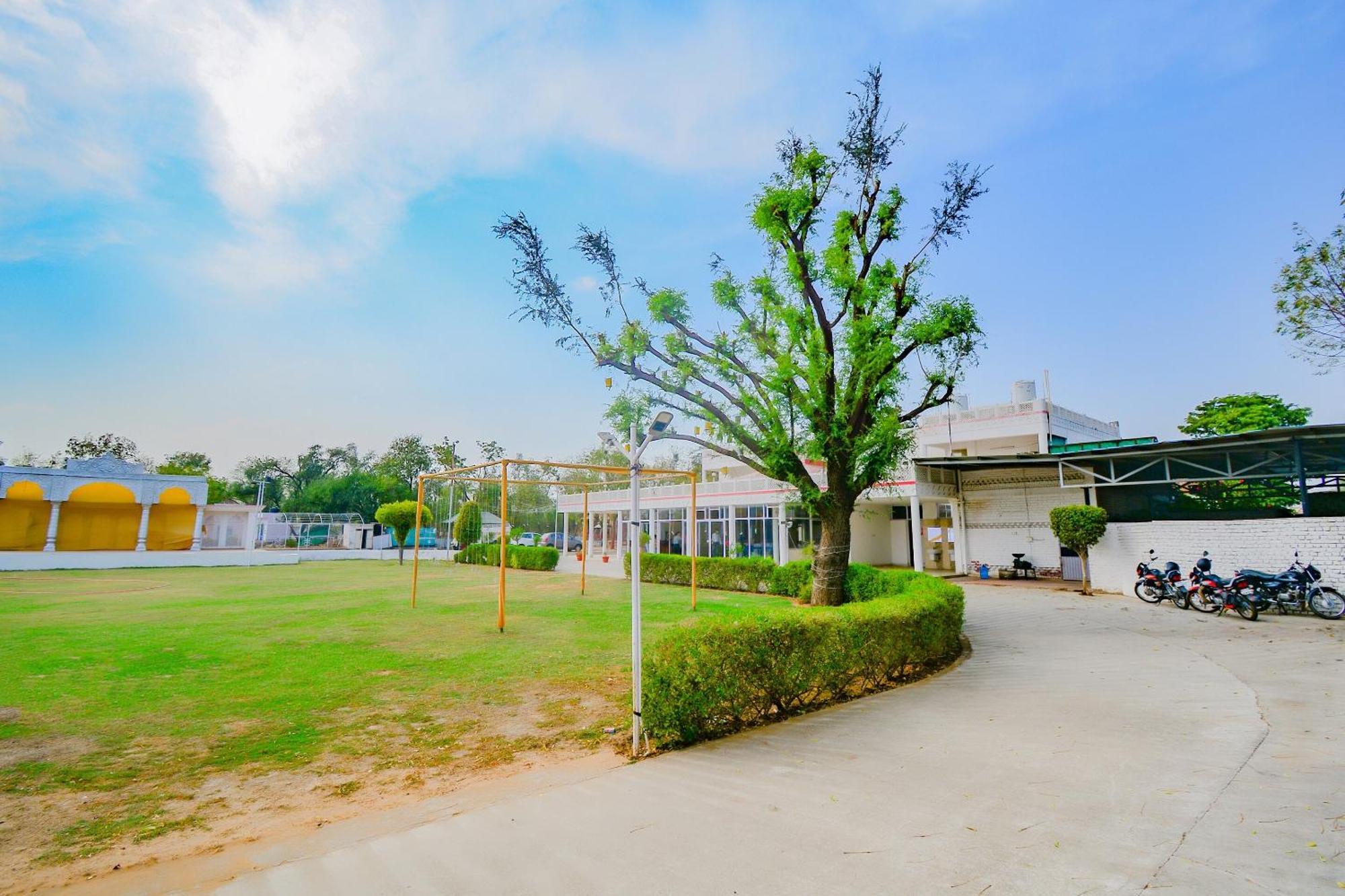 Hotel O Riders Resort Bagru Bagian luar foto